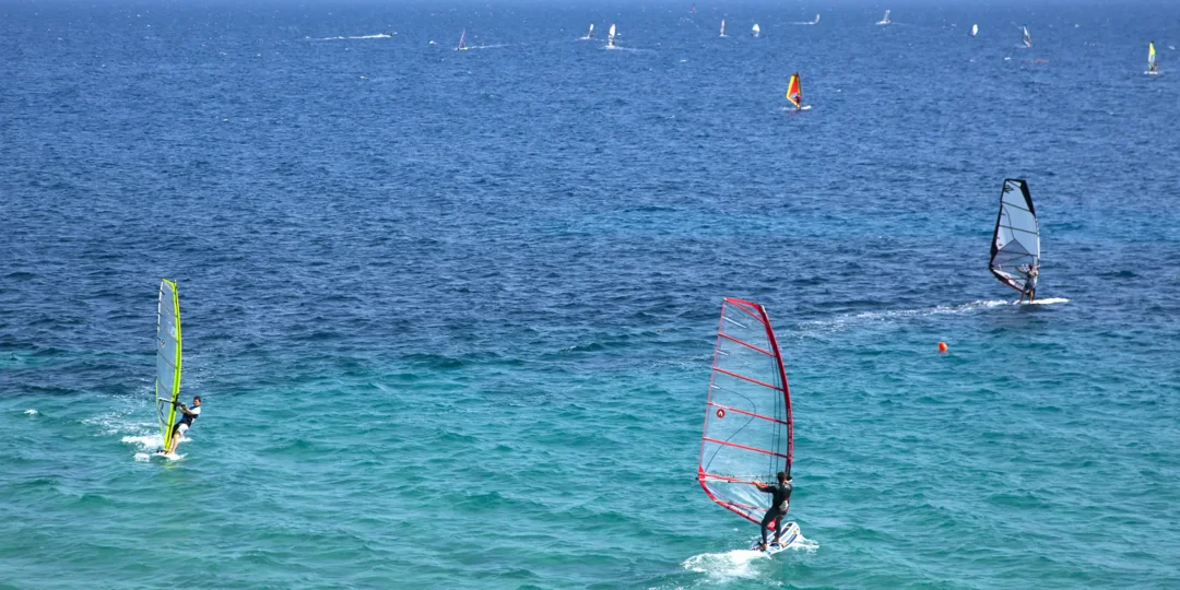 Reliable Winds and Sea Conditions